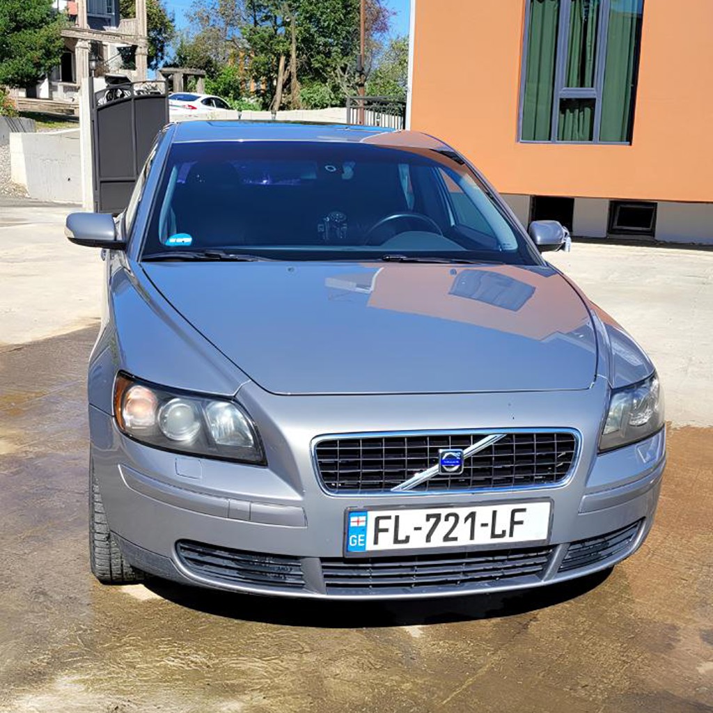 Volvo S40