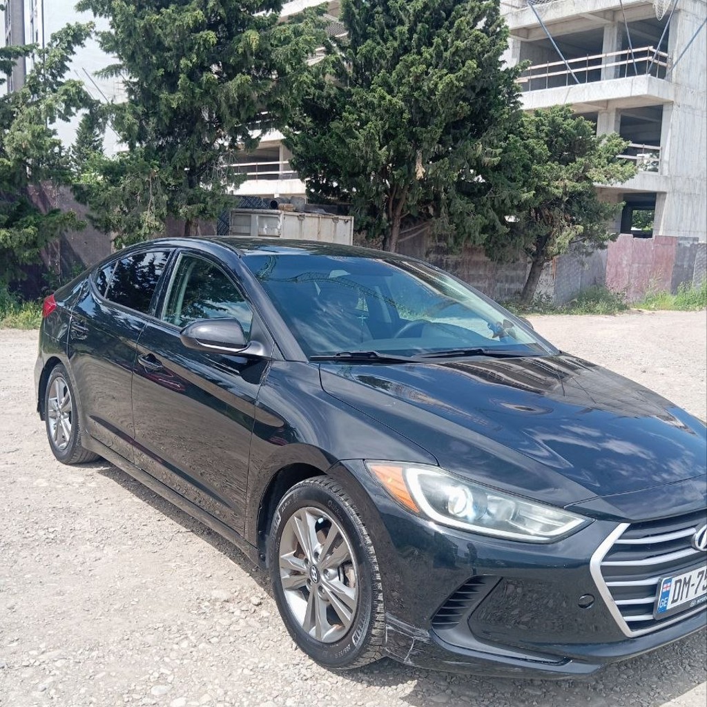Hyundai Elantra