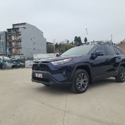 Toyota RAV4 Hybrid - фото 2