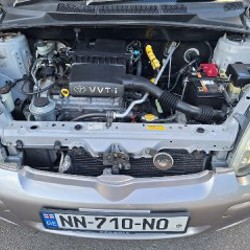 Toyota Vitz - фото 9