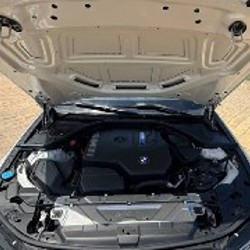 BMW 330e Plug-in Hybrid - фото 8