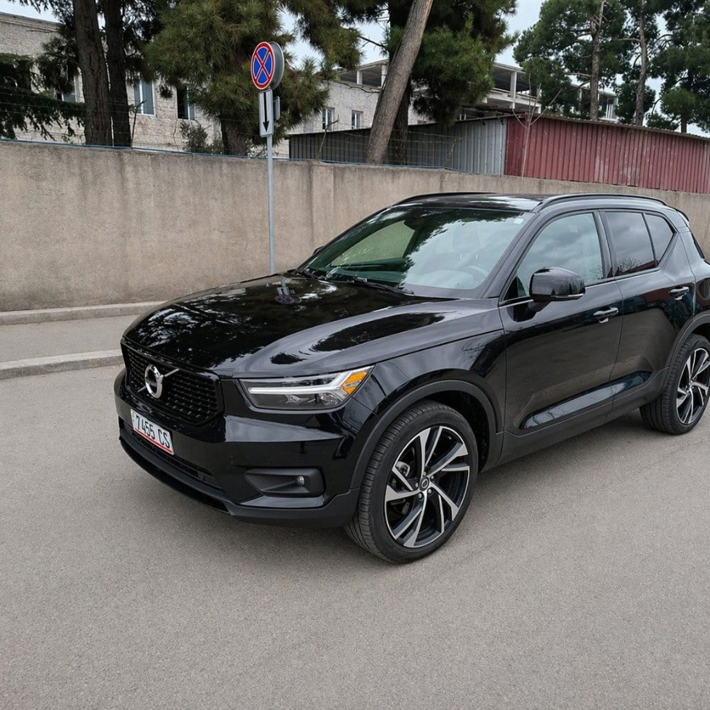 Volvo XC 40 r-design polestar T5