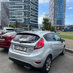 Ford Fiesta SES - фото 3