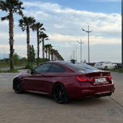 BMW M4 - фото 4