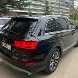 Audi Q7 - фото 5