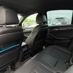 BMW 5 G30 518D М ПАКЕТ - фото 3
