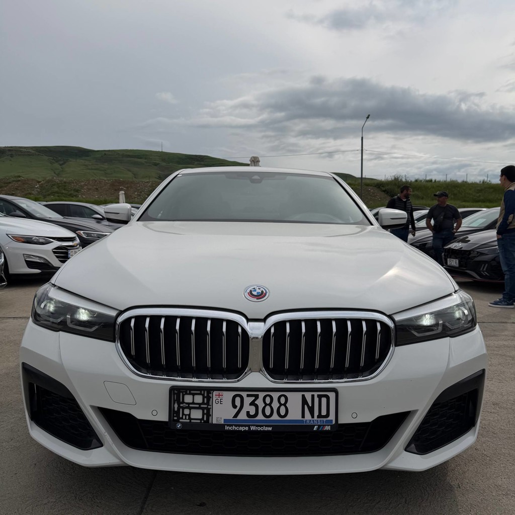 BMW 5 G30 518D М ПАКЕТ