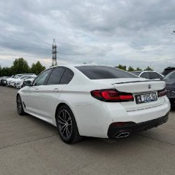 BMW 5 G30 518D М ПАКЕТ - фото 4