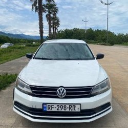 Volkswagen Jetta TSI - фото 2