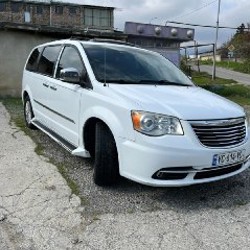 CHRYSLER TOWN & COUNTRY - фото 2