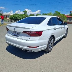 VOLKSWAGEN JETTA RLINE - фото 4