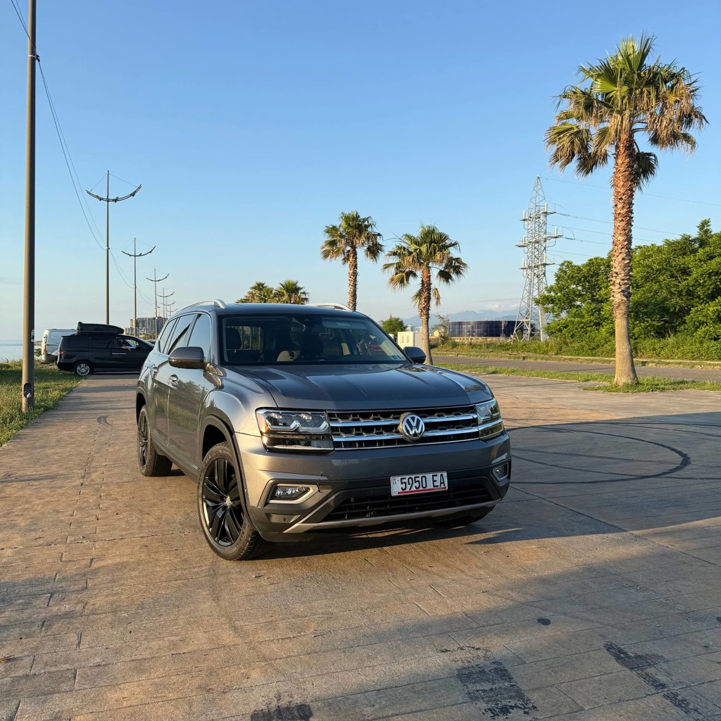 Volkswagen Atlas SEL Premium