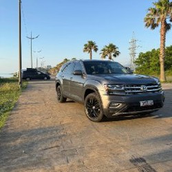 Volkswagen Atlas SEL Premium - фото 2