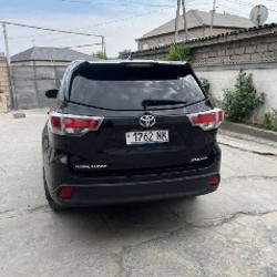 Toyota Highlander - фото 3