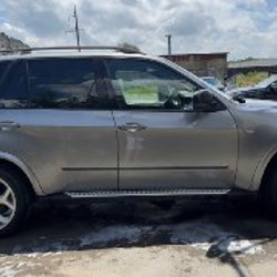 BMW X5 E70 4.8i - фото 6