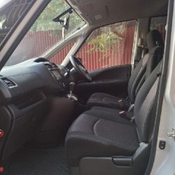 Минивен Nissan Serena - фото 5