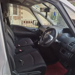 Минивен Nissan Serena - фото 6
