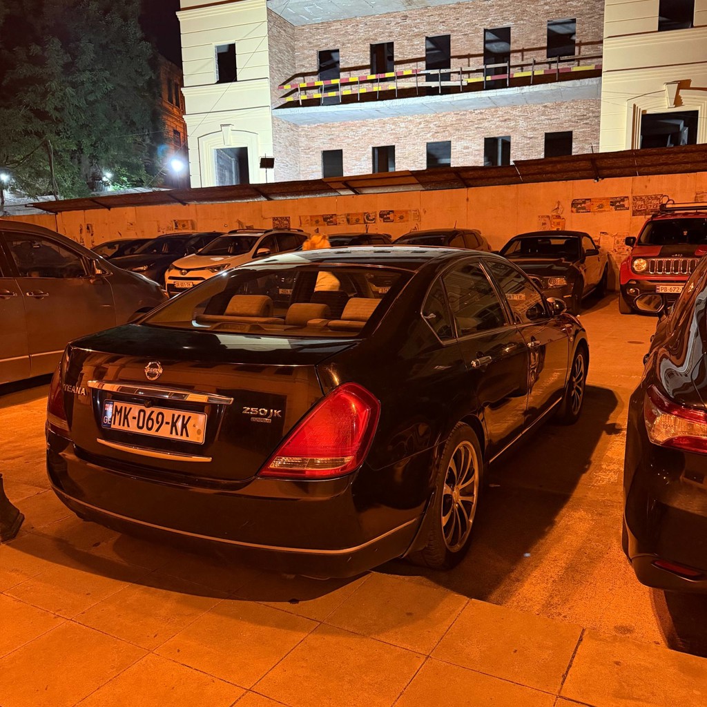 Nissan Teana j31