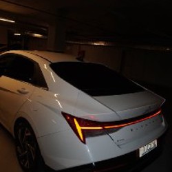 Hyundai Elantra 2025 Limited Hybrid - фото 3