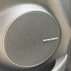 Hyundai Kona Limited - фото 7