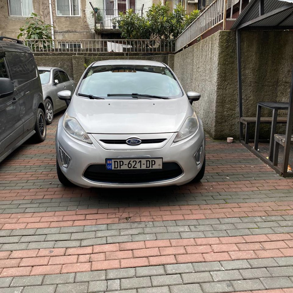 Ford Fiesta SES