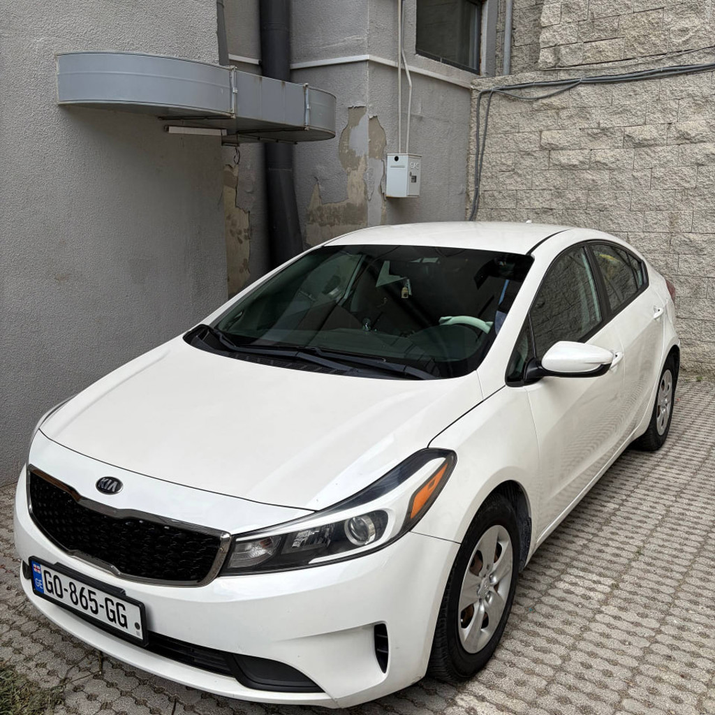 Kia Forte LX 2.0