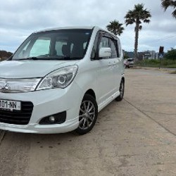 Mitsubishi Delica D2 - фото 3