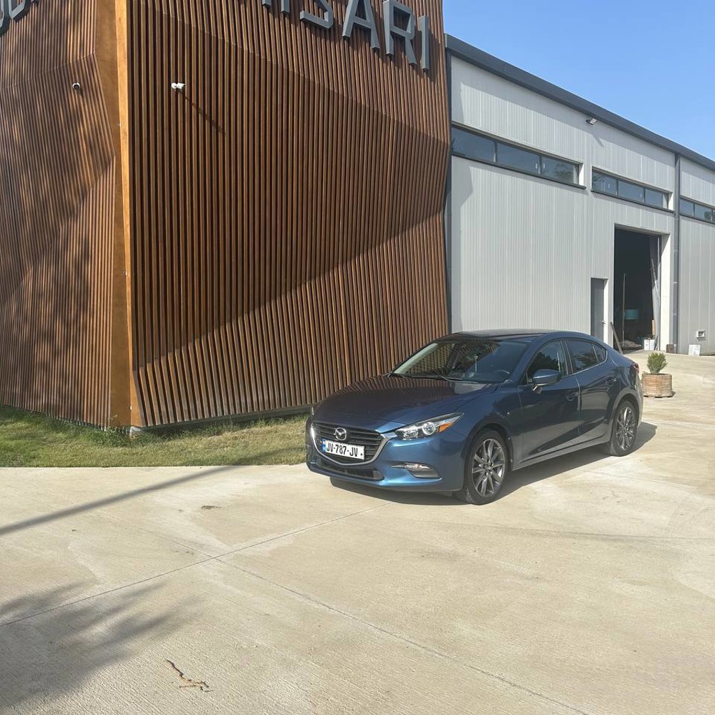 Mazda 3