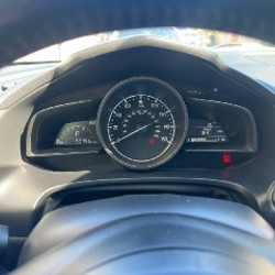 Mazda 3 - фото 3