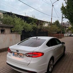 Ford Fusion Hybrid - фото 5
