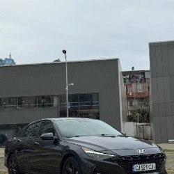 Hyundai Elantra SEL - фото 2
