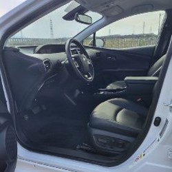 TOYOTA Prius XLE HYBRID - фото 6