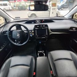 TOYOTA Prius XLE HYBRID - фото 8