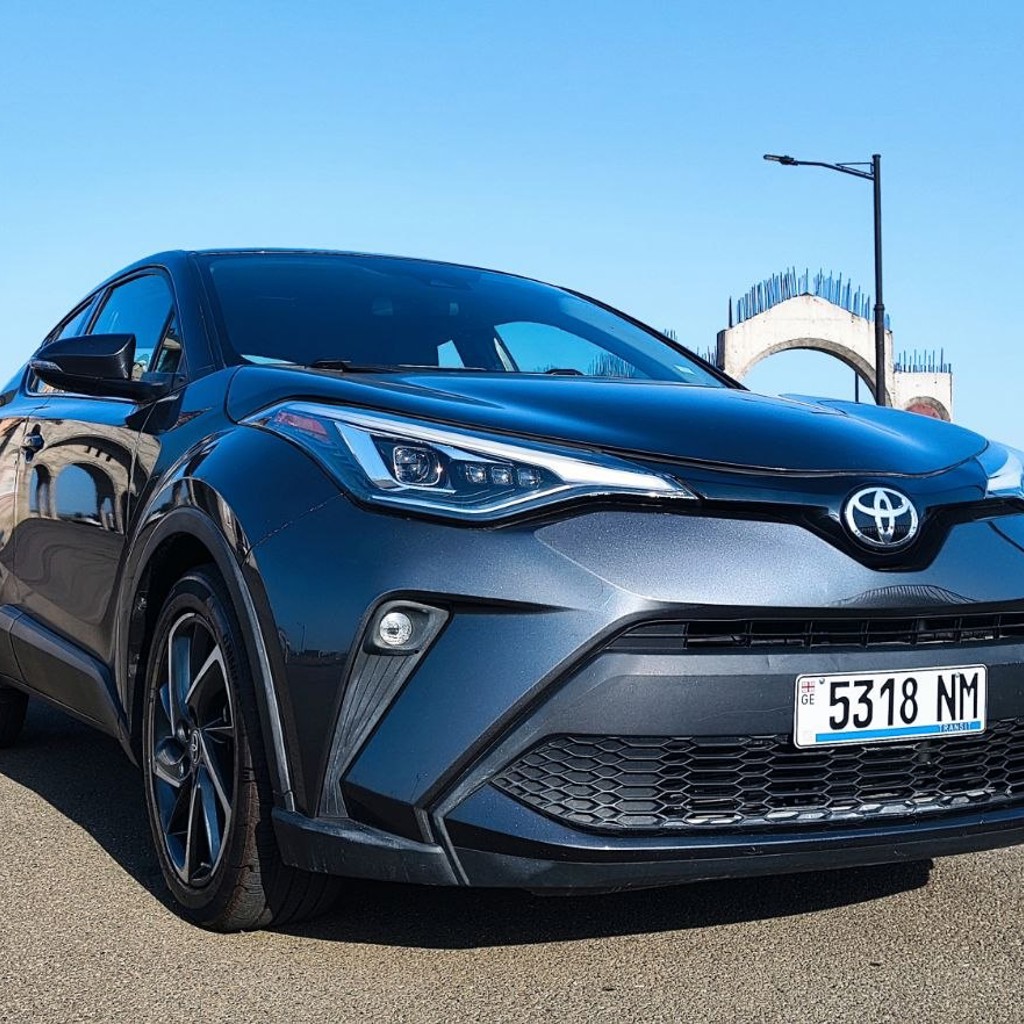 TOYOTA C-HR LIMITED