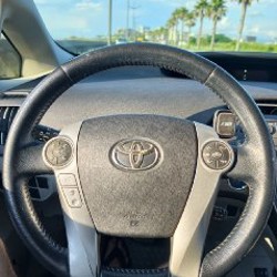 Toyota Prius - фото 5