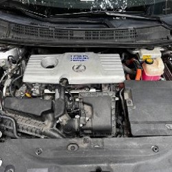 Lexus CT200H - фото 9