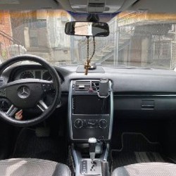 Mercedes b class - фото 4