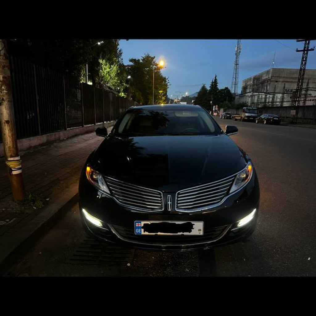 Lincoln MKZ 2014