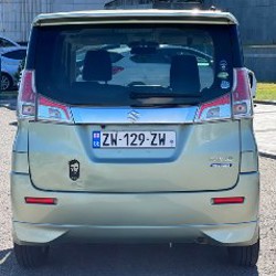 Suzuki Solio Hybrid - фото 3