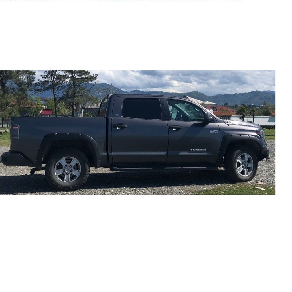 Toyota Tundra Crewmax