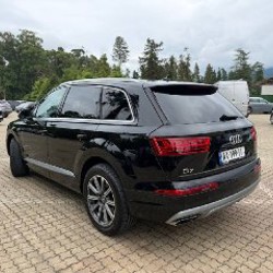 Audi Q7 - фото 3