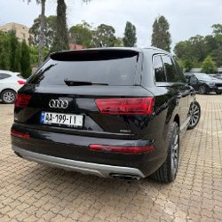 Audi Q7 - фото 4