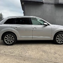 Audi Q7 2018 - фото 7