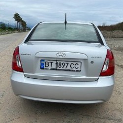 Hyundai Accent - фото 2