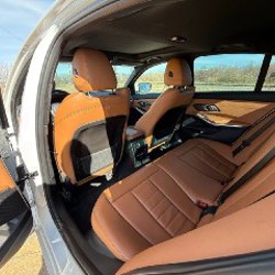 BMW 330i xDrive - фото 5