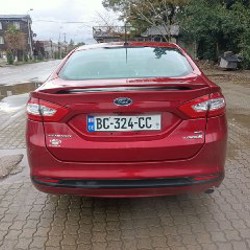 Ford Fusion Hybrid - фото 3