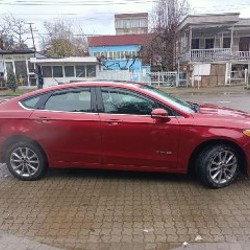 Ford Fusion Hybrid - фото 4