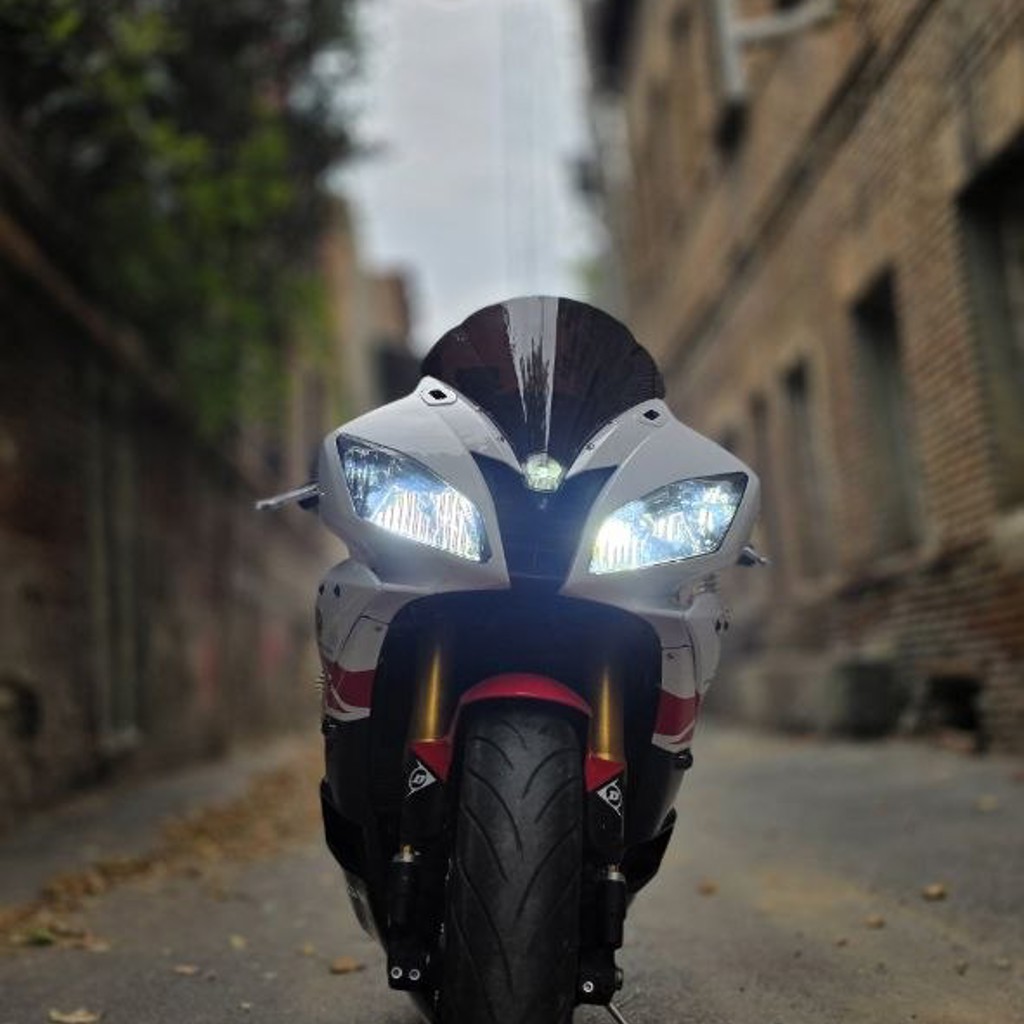 Yamaha R6