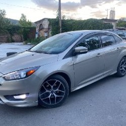 Ford Focus SE - фото 4