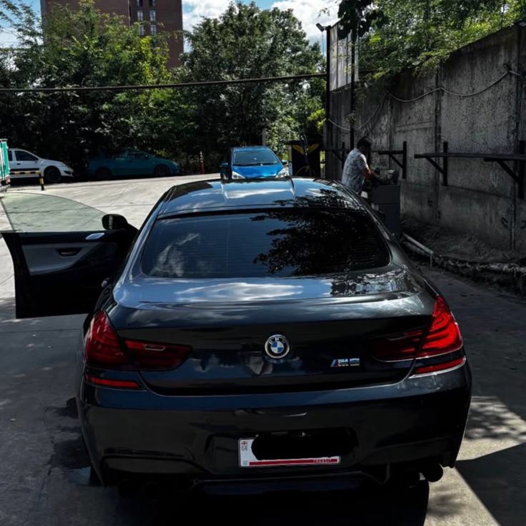 BMW M6